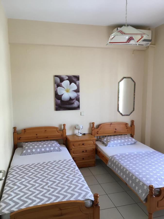 Helios Apartmenthouse Olympiakí Aktí Exterior foto